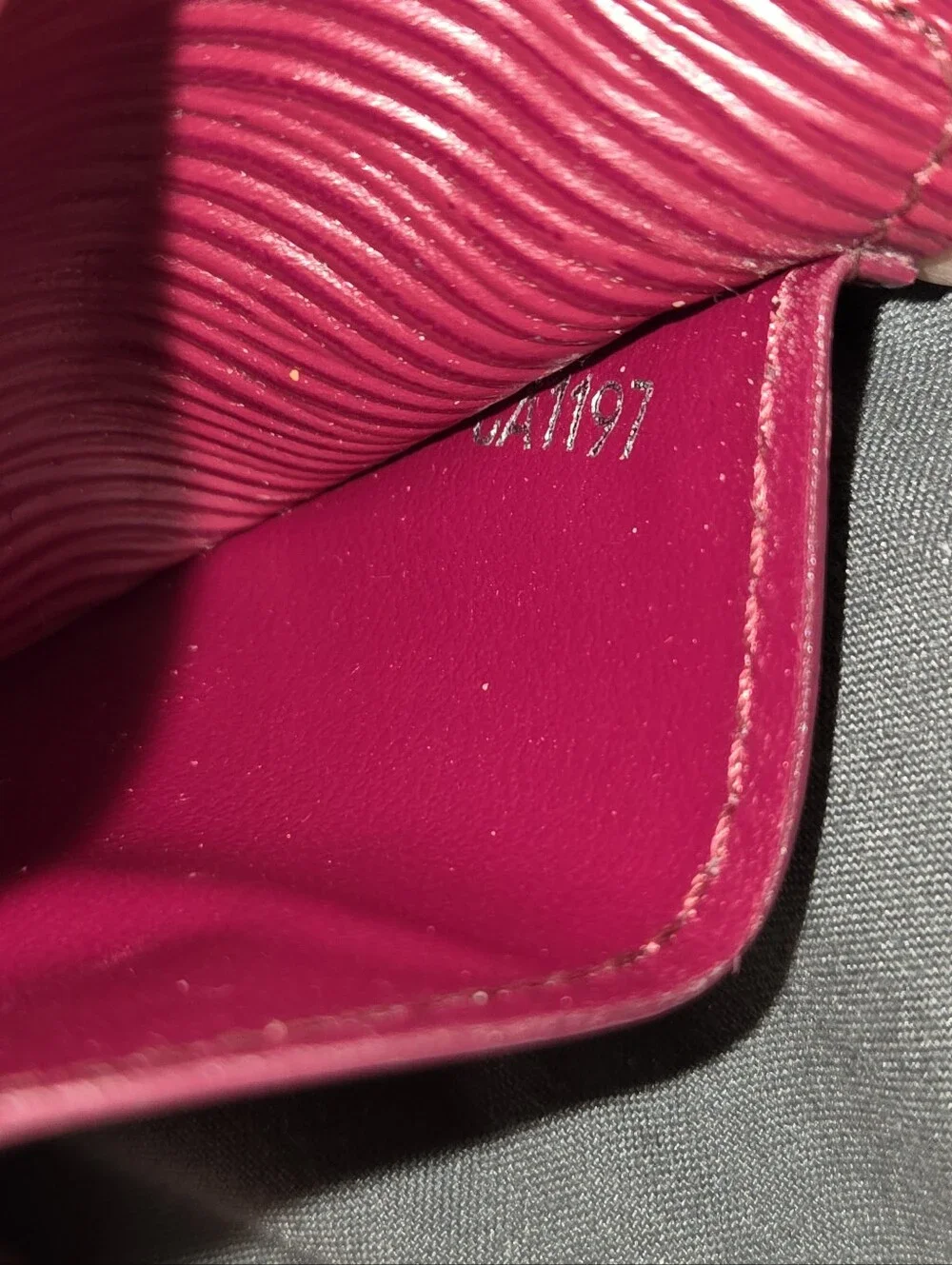 Louis Vuitton Epi Sarah Leather Envelope Wallet Fushia